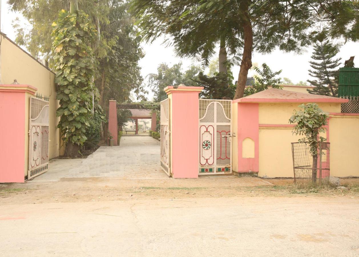 The Karnal Resort Exterior foto