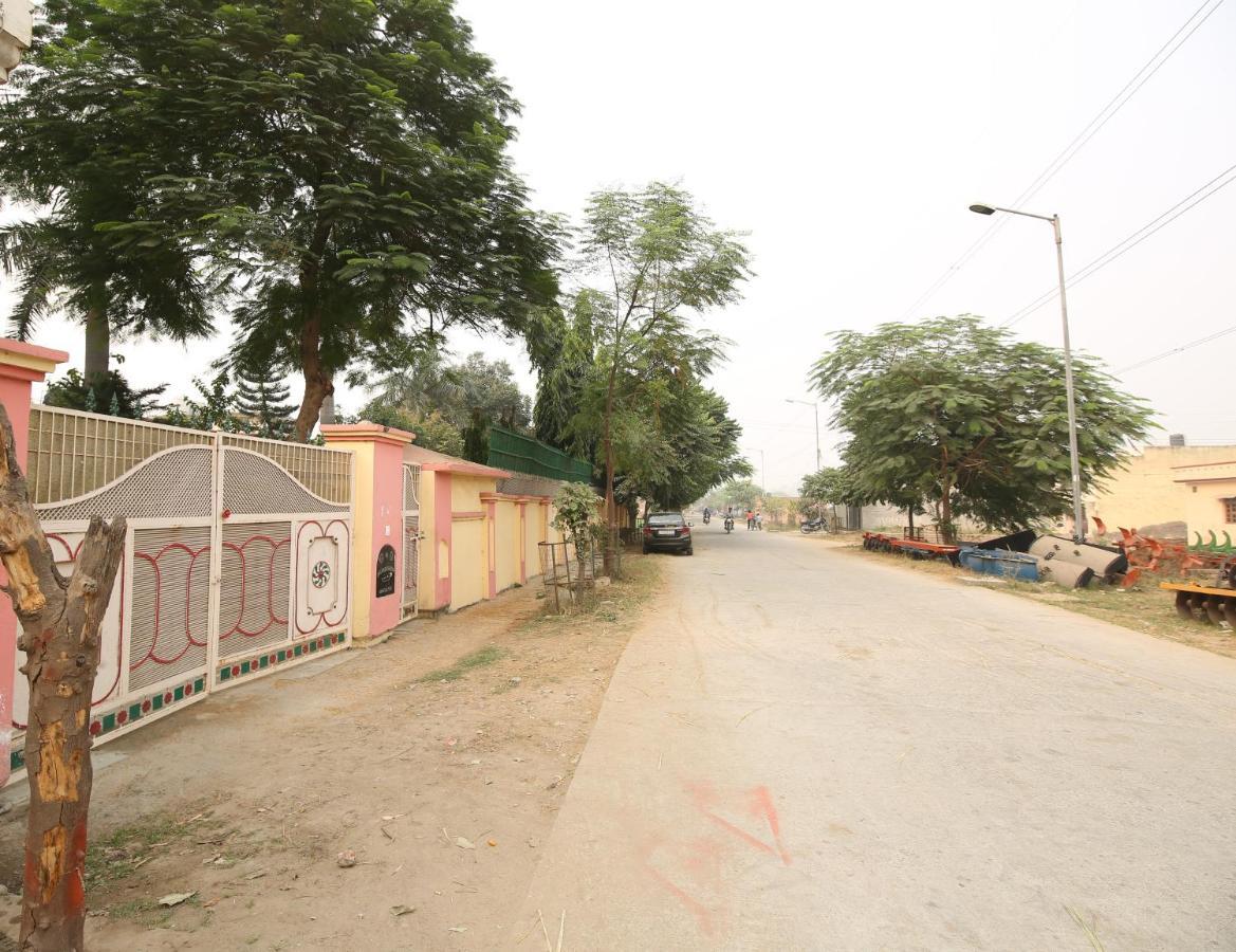 The Karnal Resort Exterior foto